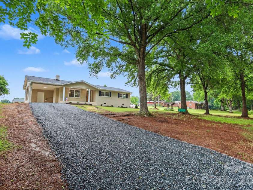 24454 Dillon Road, Albemarle, NC 28001.  MLS# CAR4380743, YatesRealty ID 28103. 