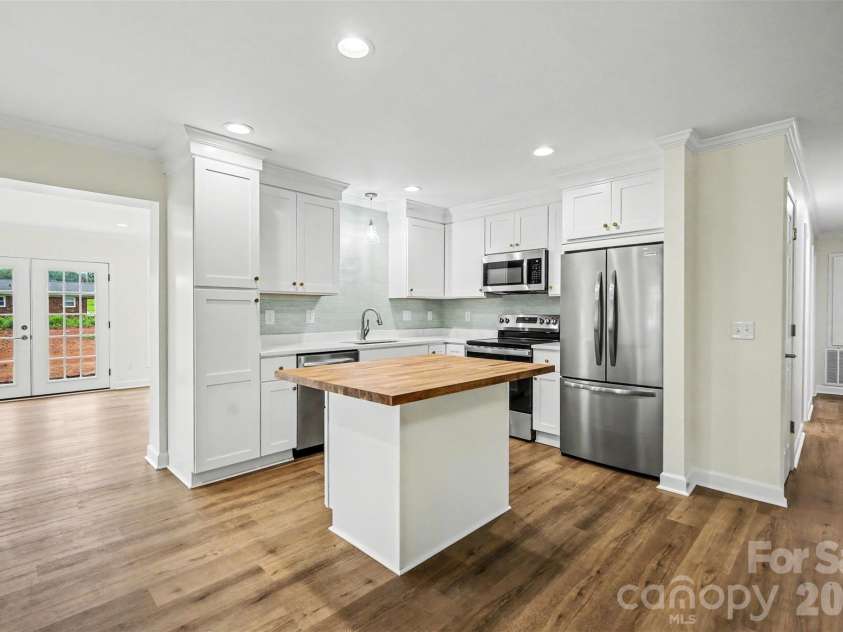 24454 Dillon Road, Albemarle, NC 28001.  MLS# CAR4380743, YatesRealty ID 28103. 