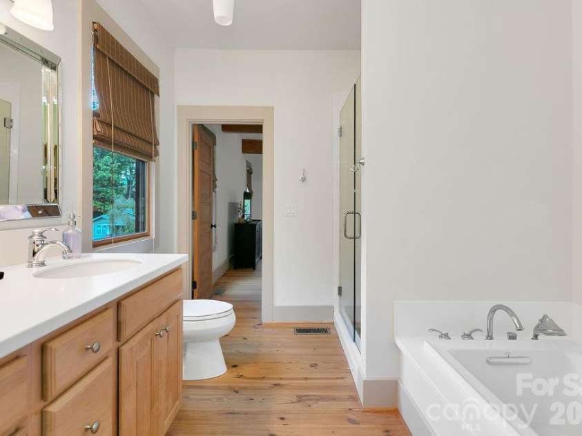 49 Miner Street, Brevard, NC 28712.  MLS# CAR4379293, YatesRealty ID 28104. 
