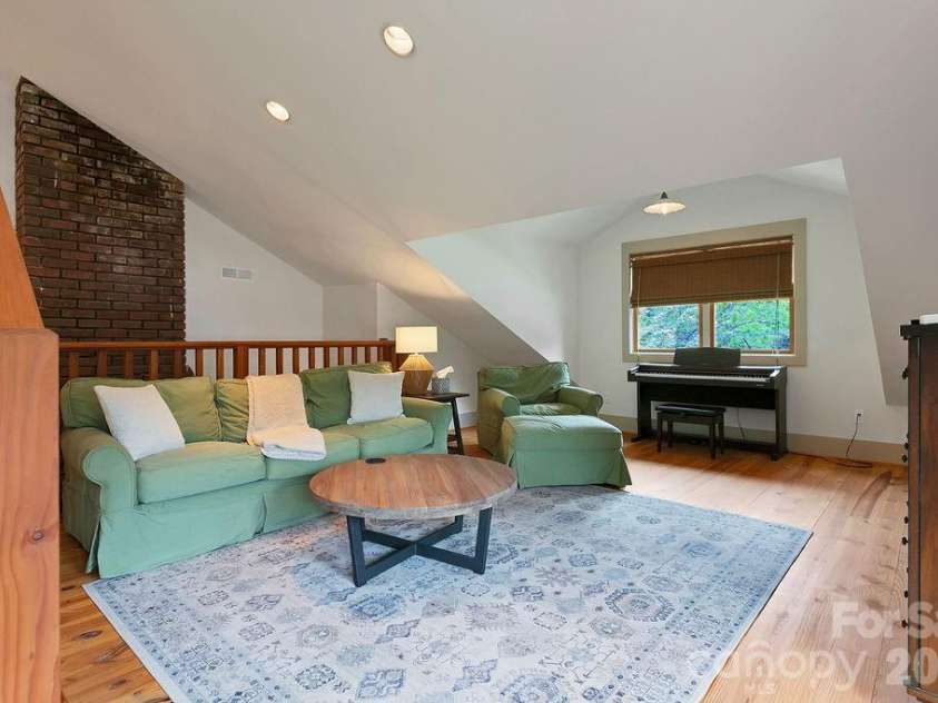 49 Miner Street, Brevard, NC 28712.  MLS# CAR4379293, YatesRealty ID 28104. 