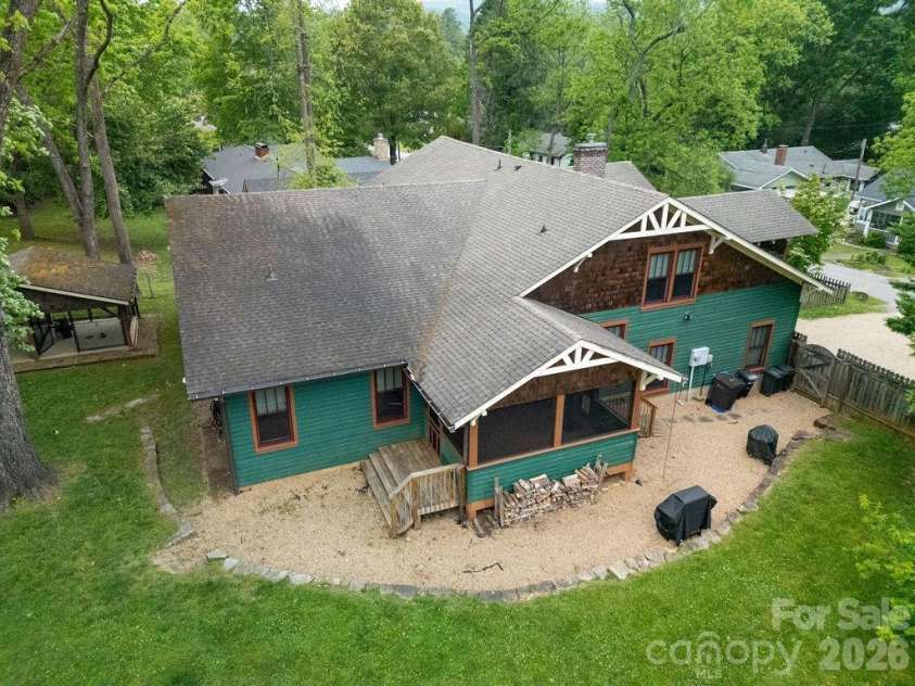 49 Miner Street, Brevard, NC 28712.  MLS# CAR4379293, YatesRealty ID 28104. 