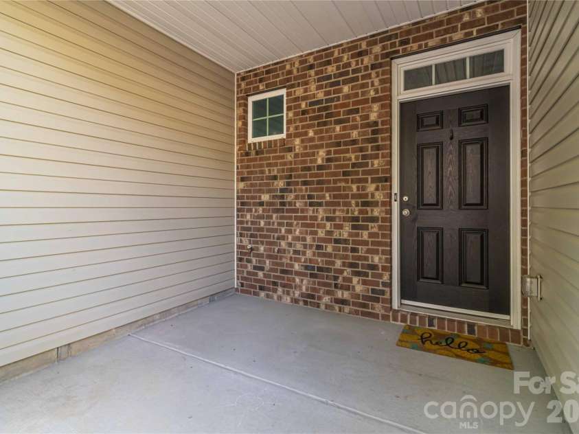 7048 Woodsbay Lane, Rock Hill, SC 29732.  MLS# CAR4381303, YatesRealty ID 28105. 