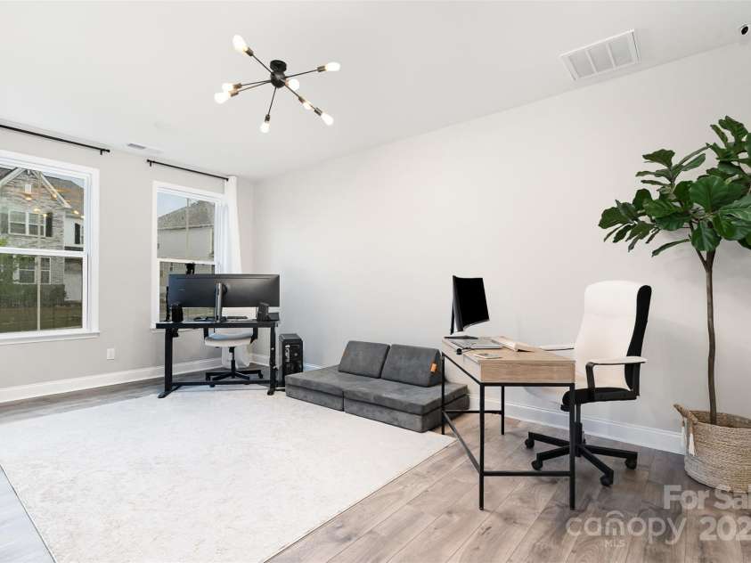 15230 Ravenall Drive, Huntersville, NC 28078.  MLS# CAR4243308, YatesRealty ID 28107. Office/Den