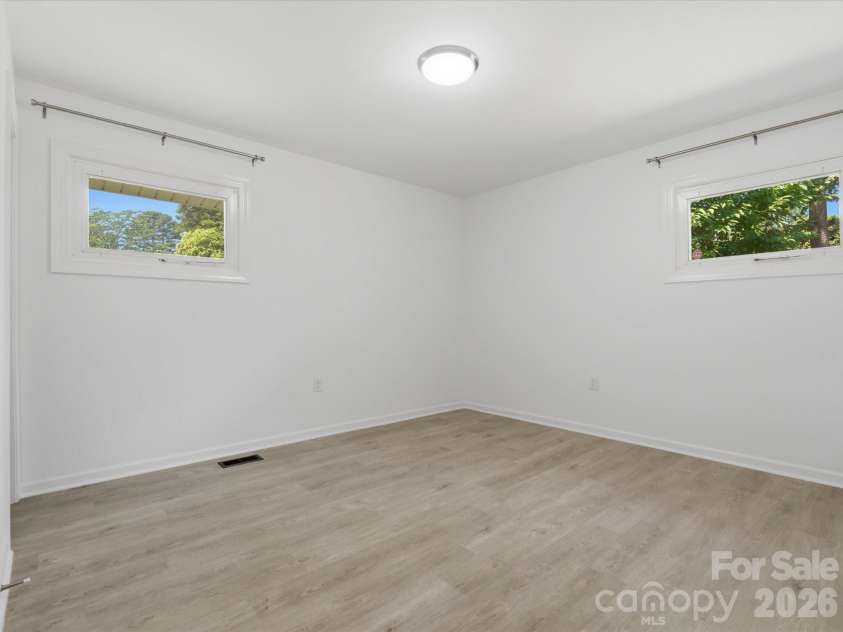 3633 Rosehaven Drive, Charlotte, NC 28205.  MLS# CAR4383444, YatesRealty ID 28107. 3rd Bedroom