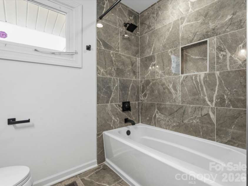 3633 Rosehaven Drive, Charlotte, NC 28205.  MLS# CAR4383444, YatesRealty ID 28107. Hall Bathroom