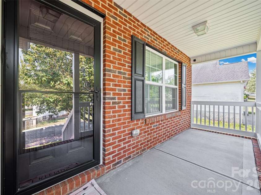 174 Pheasant Ridge Circle, York, SC 29745.  MLS# CAR4384135, YatesRealty ID 28109. 