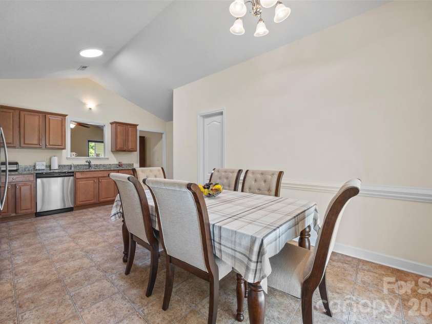 174 Pheasant Ridge Circle, York, SC 29745.  MLS# CAR4384135, YatesRealty ID 28109. 