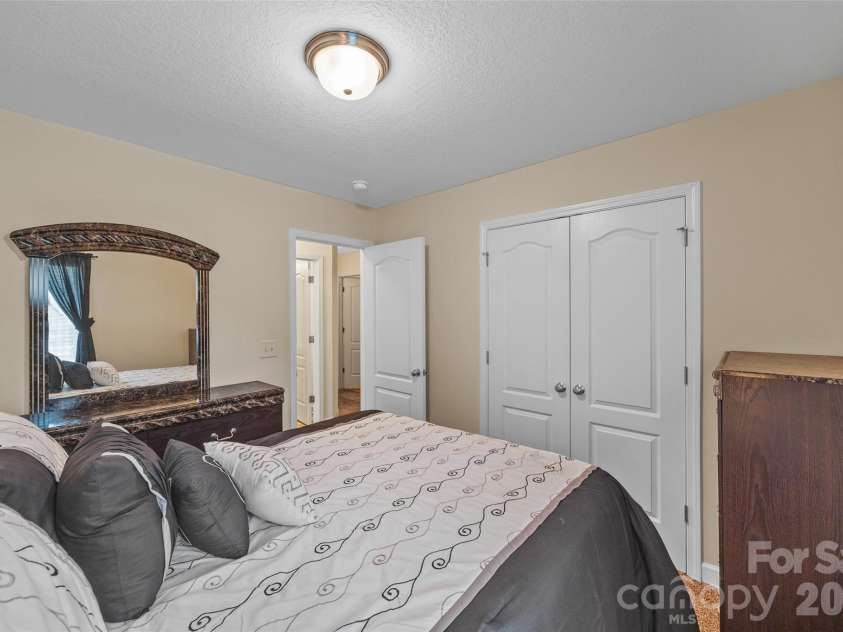 174 Pheasant Ridge Circle, York, SC 29745.  MLS# CAR4384135, YatesRealty ID 28109. 