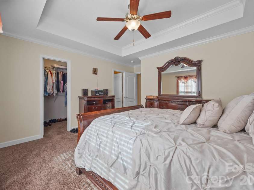 174 Pheasant Ridge Circle, York, SC 29745.  MLS# CAR4384135, YatesRealty ID 28109. 