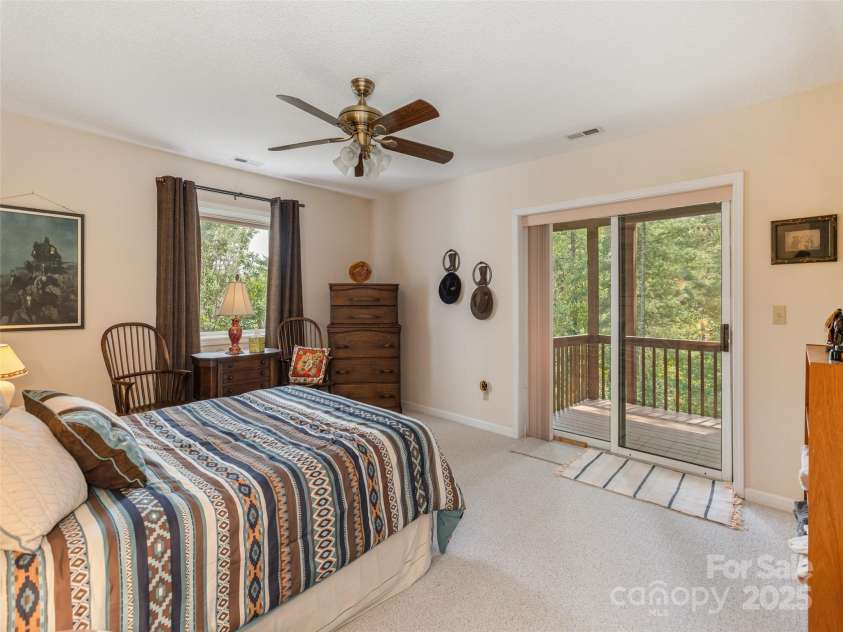 30 Hillcreek Drive, Asheville, NC 28804.  MLS# CAR4304208, YatesRealty ID 2811. 3rd Bedroom