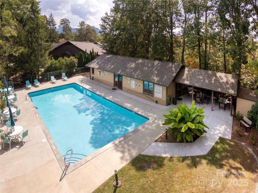 30 Hillcreek Drive, Asheville, NC 28804.  MLS# CAR4304208, YatesRealty ID 2811. 
