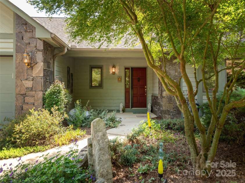 30 Hillcreek Drive, Asheville, NC 28804.  MLS# CAR4304208, YatesRealty ID 2811. Front Exterior
