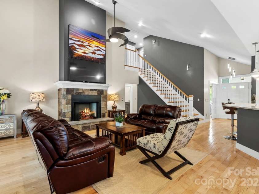 12 Broadmoor Drive, Arden, NC 28704.  MLS# CAR4267818, YatesRealty ID 28110. 