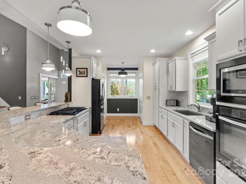 12 Broadmoor Drive, Arden, NC 28704.  MLS# CAR4267818, YatesRealty ID 28110. 