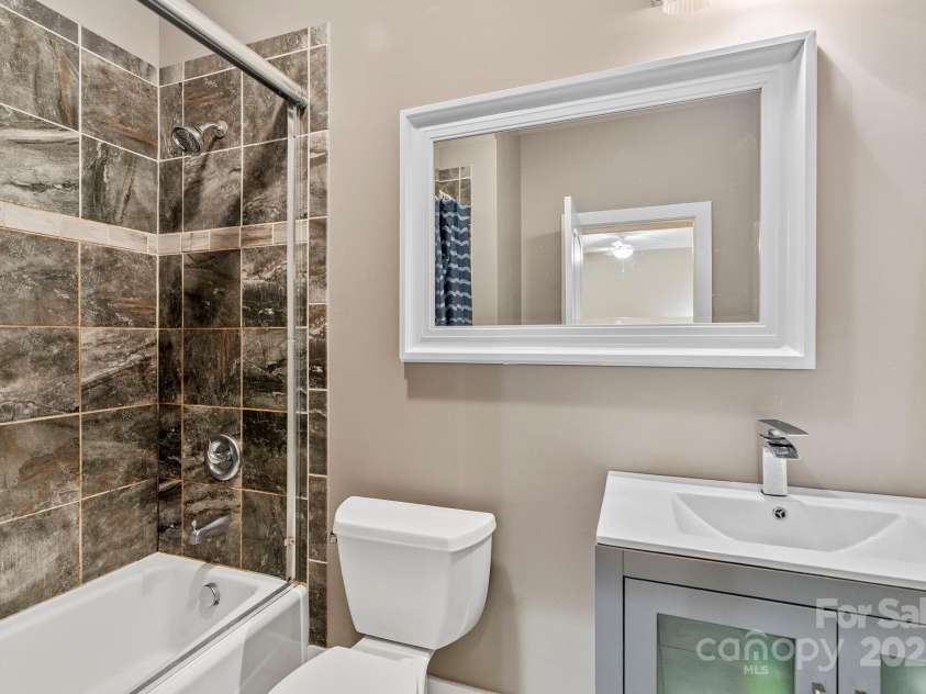 12 Broadmoor Drive, Arden, NC 28704.  MLS# CAR4267818, YatesRealty ID 28110. 