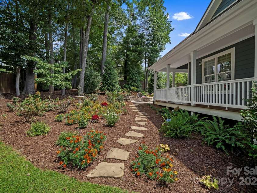 12 Broadmoor Drive, Arden, NC 28704.  MLS# CAR4267818, YatesRealty ID 28110. 