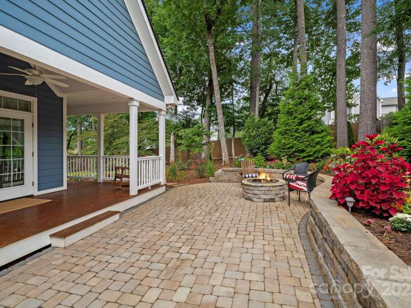 12 Broadmoor Drive, Arden, NC 28704.  MLS# CAR4267818, YatesRealty ID 28110. 