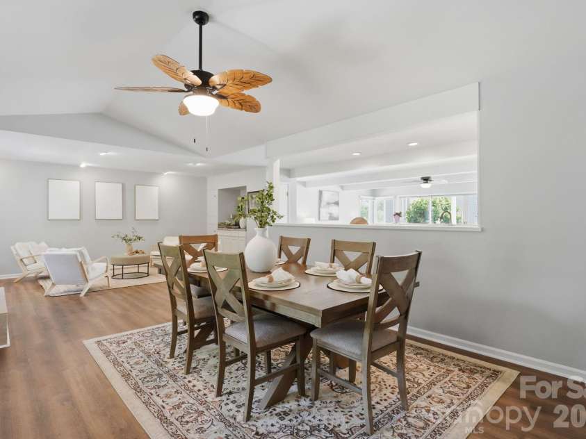 139 Perrin Drive, Mooresville, NC 28117.  MLS# CAR4383503, YatesRealty ID 28111. 
