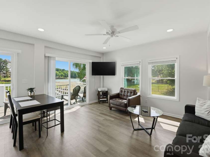 139 Perrin Drive, Mooresville, NC 28117.  MLS# CAR4383503, YatesRealty ID 28111. 