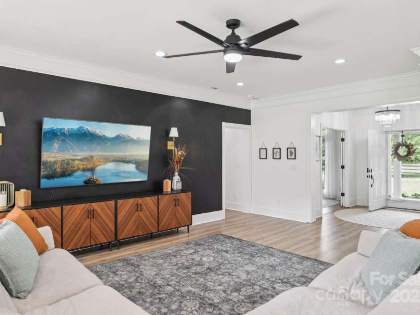 2018 Whiskery Court, York, SC 29745.  MLS# CAR4266476, YatesRealty ID 28111. 