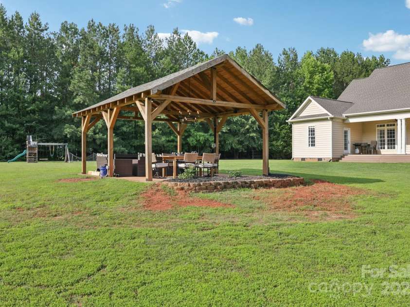 2018 Whiskery Court, York, SC 29745.  MLS# CAR4266476, YatesRealty ID 28111. Backyard Pergola