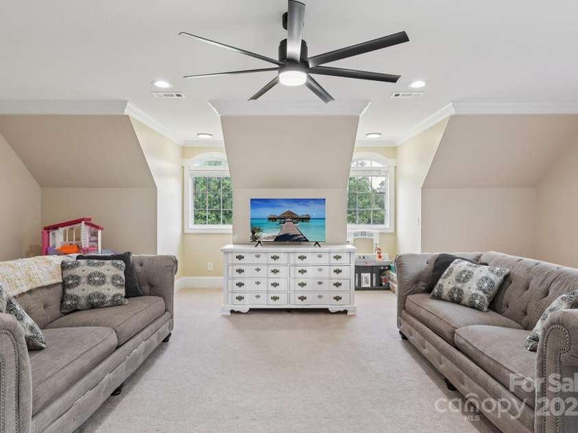 2018 Whiskery Court, York, SC 29745.  MLS# CAR4266476, YatesRealty ID 28111. Upstairs Bonus Room