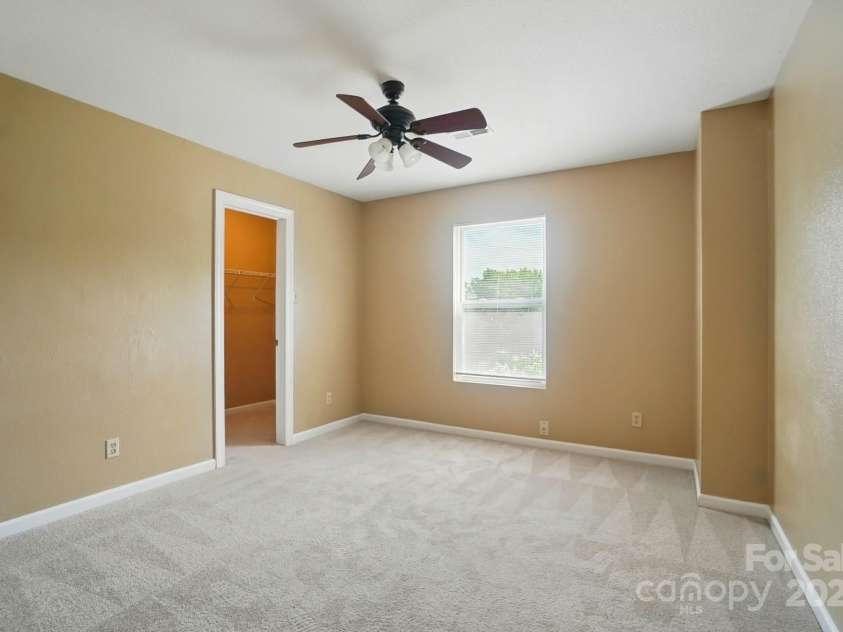 8604 Rockmoor Ridge Road, Charlotte, NC 28215.  MLS# CAR4268589, YatesRealty ID 28112. All of the bedrooms have walk-in closets.