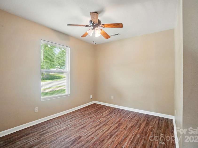8604 Rockmoor Ridge Road, Charlotte, NC 28215.  MLS# CAR4268589, YatesRealty ID 28112. Office/playroom on the main floor.