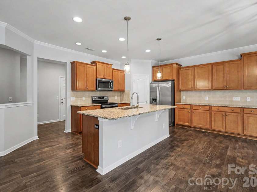 12826 Rusty Blackbird Way, Charlotte, NC 28278.  MLS# CAR4425289, YatesRealty ID 28113. 