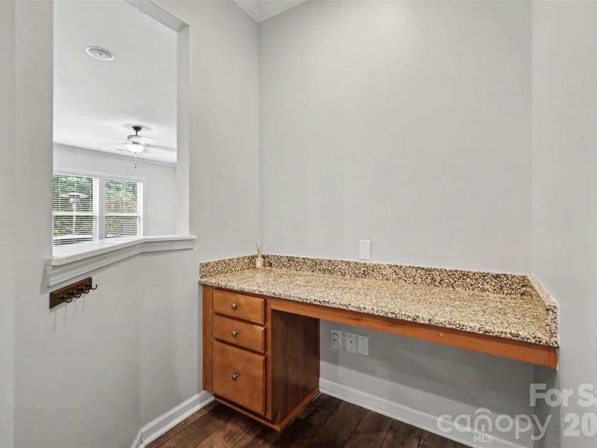 12826 Rusty Blackbird Way, Charlotte, NC 28278.  MLS# CAR4425289, YatesRealty ID 28113. 