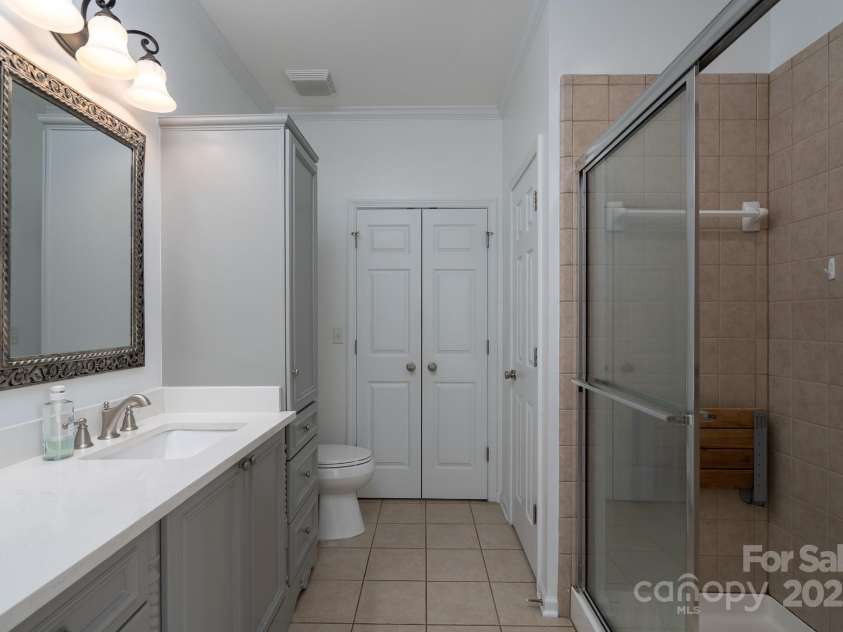 18730 Nautical Drive, Cornelius, NC 28031.  MLS# CAR4273927, YatesRealty ID 28114. Primary Bathroom