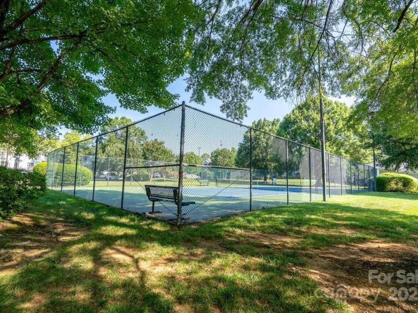 18730 Nautical Drive, Cornelius, NC 28031.  MLS# CAR4273927, YatesRealty ID 28114. Tennis courts across from your condo.