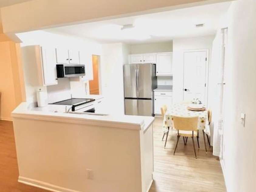 7215 Wingstone Lane, Charlotte, NC 28262.  MLS# CAR4274682, YatesRealty ID 28115. Kitchen
