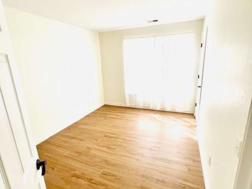 7215 Wingstone Lane, Charlotte, NC 28262.  MLS# CAR4274682, YatesRealty ID 28115. Second bedroom