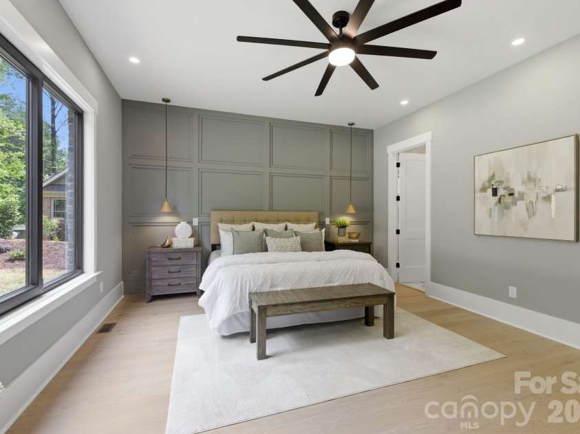 7607 Cottonwood Drive, Denver, NC 28037.  MLS# CAR4387362, YatesRealty ID 28115. Main Level Primary Bedroom