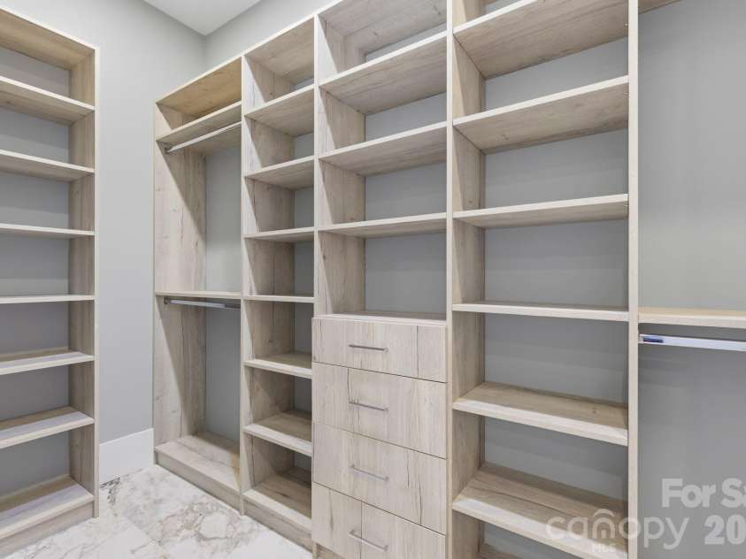 7607 Cottonwood Drive, Denver, NC 28037.  MLS# CAR4387362, YatesRealty ID 28115. Primary Closet One 