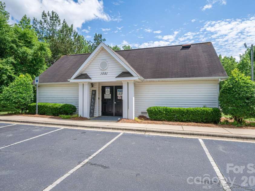 1091 Cramerton Village Drive, Cramerton, NC 28032.  MLS# CAR4387823, YatesRealty ID 28117. 