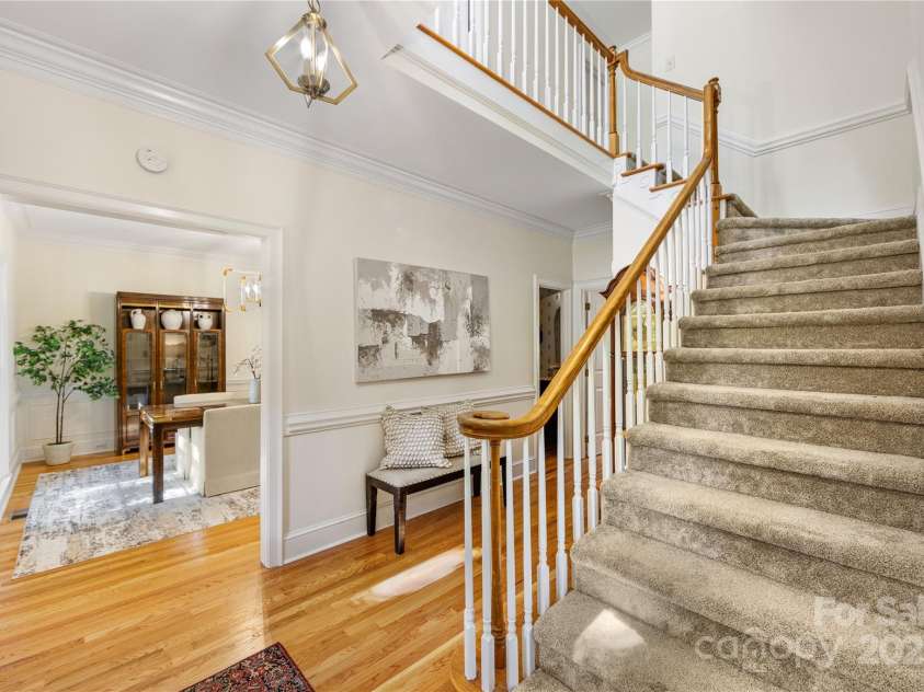 9413 Tillot Drive, Matthews, NC 28105.  MLS# CAR4298257, YatesRealty ID 28117. 