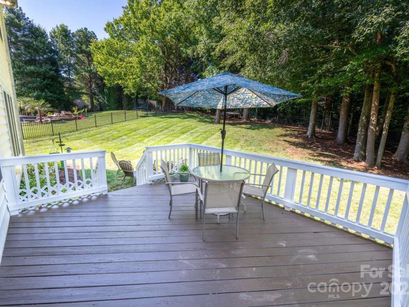 12004 Cobham Court, Huntersville, NC 28078.  MLS# CAR4281075, YatesRealty ID 28119. 