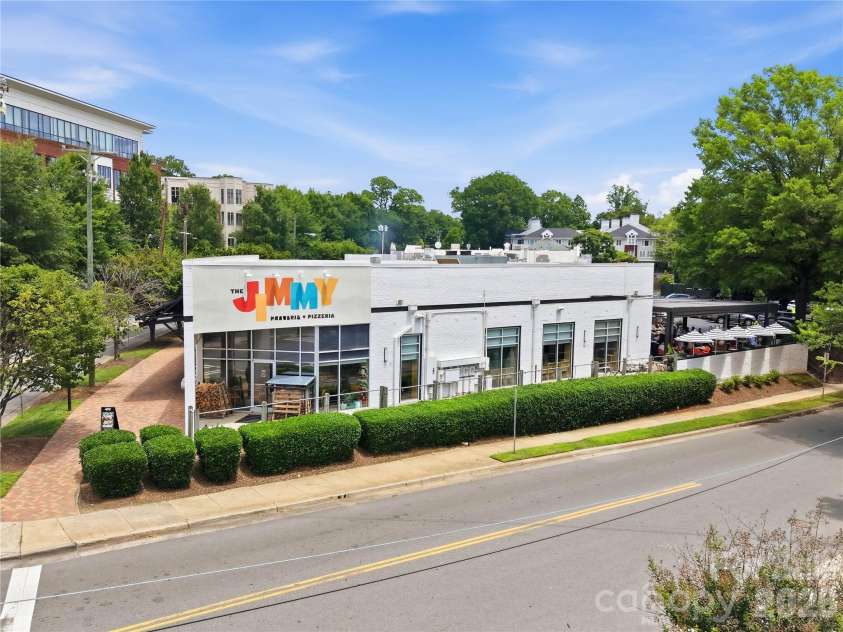 2946 Selwyn Avenue, Charlotte, NC 28209.  MLS# CAR4387931, YatesRealty ID 28119. 