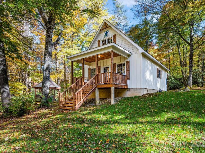 23 Hemlock Springs Road, Maggie Valley, NC 28751.  MLS# CAR4224375, YatesRealty ID 2812. Front View