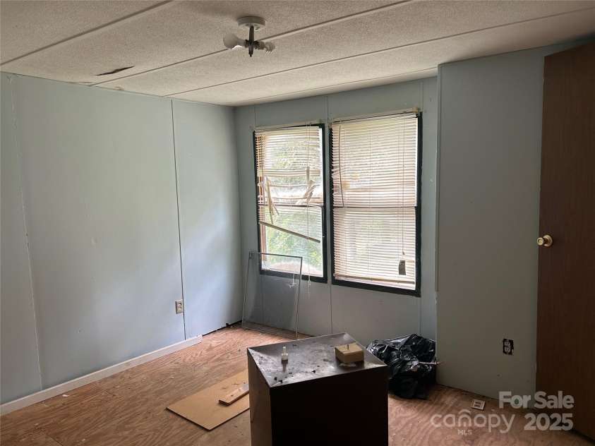 3485 Cedar Circle Road, Lancaster, SC 29720.  MLS# CAR4300756, YatesRealty ID 2812. 2nd bedroom