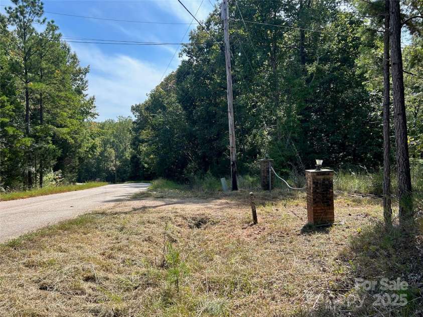 3485 Cedar Circle Road, Lancaster, SC 29720.  MLS# CAR4300756, YatesRealty ID 2812. 