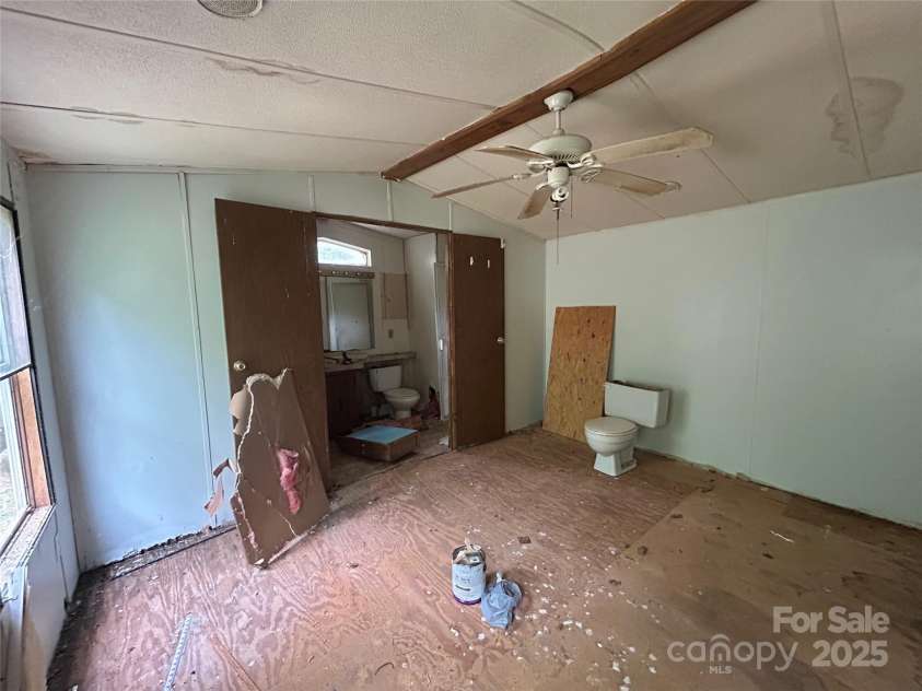 3485 Cedar Circle Road, Lancaster, SC 29720.  MLS# CAR4300756, YatesRealty ID 2812. Primary bedroom