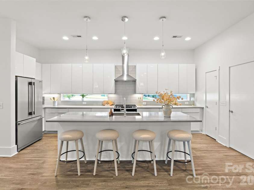1704 Pegram Street, Charlotte, NC 28205.  MLS# CAR4388343, YatesRealty ID 28120. 