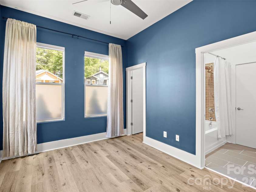 1704 Pegram Street, Charlotte, NC 28205.  MLS# CAR4388343, YatesRealty ID 28120. 