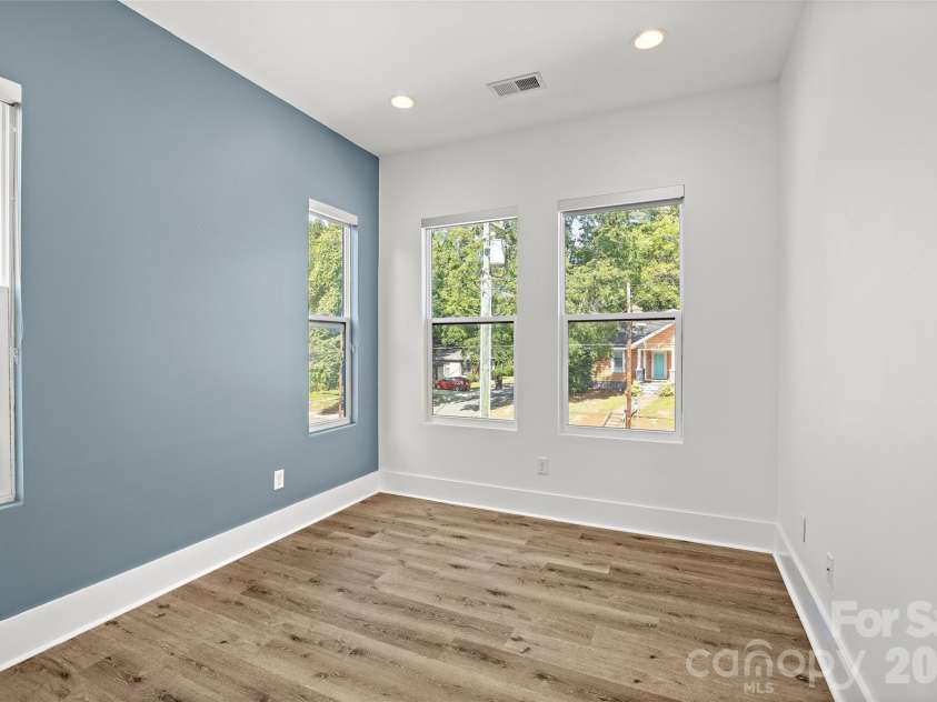 1704 Pegram Street, Charlotte, NC 28205.  MLS# CAR4388343, YatesRealty ID 28120. 