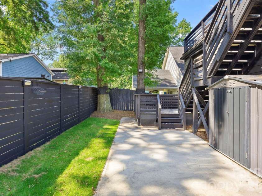 1704 Pegram Street, Charlotte, NC 28205.  MLS# CAR4388343, YatesRealty ID 28120. 