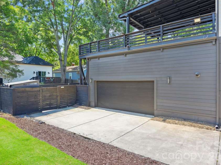 1704 Pegram Street, Charlotte, NC 28205.  MLS# CAR4388343, YatesRealty ID 28120. 