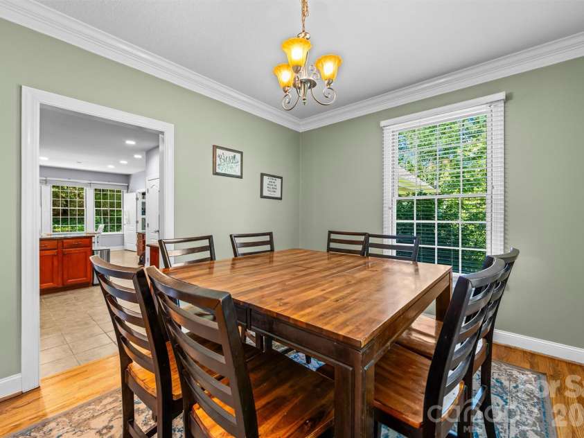 11 Jupiter Hills Drive, Weaverville, NC 28787.  MLS# CAR4388629, YatesRealty ID 28121. 